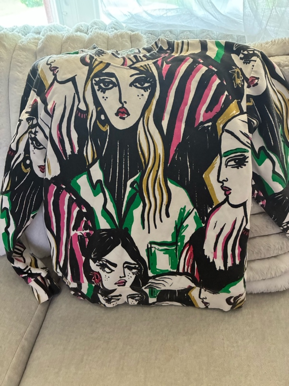 Zara Multicolor Graphic Art Faces Sweater - White, Black, Pink, Green, Gold